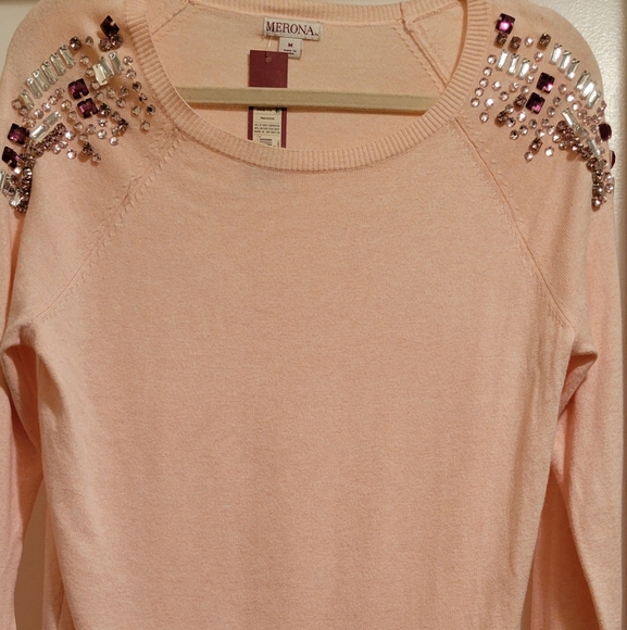 MERONA Pink Jewel Embellished Shoulder Long Sleeve Sweater Size M New with tags - Picture 1 of 7